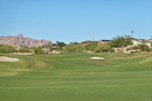 Laughlin Ranch 10th Approach